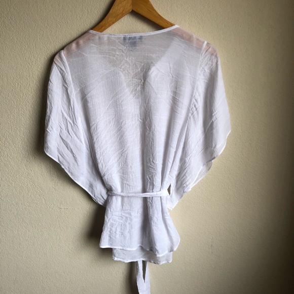 I.N. Studio white beaded collar blouse - Picture 2 of 3